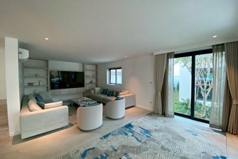House in Hua Hin, Thailand 4 bedrooms № 125095 - photo 10
