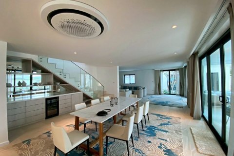 House in Hua Hin, Thailand 4 bedrooms № 125095 - photo 7