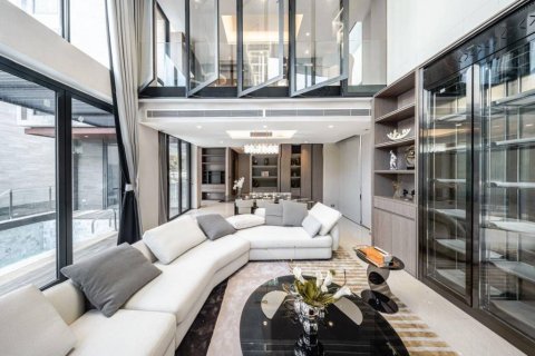 Villa in Bangkok, Thailand 4 bedrooms № 132622 - photo 7