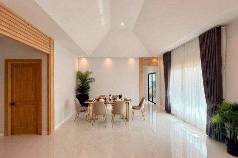 House in Pattaya, Thailand 3 bedrooms № 132623 - photo 9