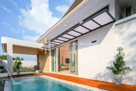 Дом в Чалонге, Таиланд с 3 спальнями  № 131947 - фото 1