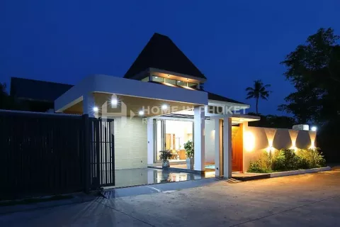 House in Chalong, Thailand 3 bedrooms № 131946 - photo 20