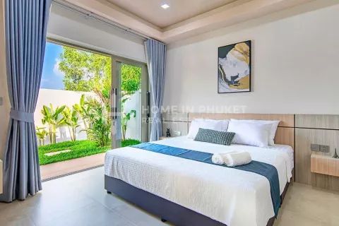 House in Chalong, Thailand 3 bedrooms № 131946 - photo 12