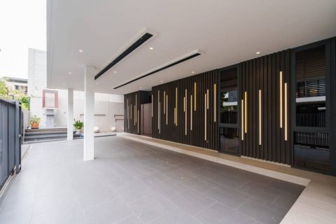 House in Suan Luang, Bangkok, Thailand 4 bedrooms № 101593 - photo 2