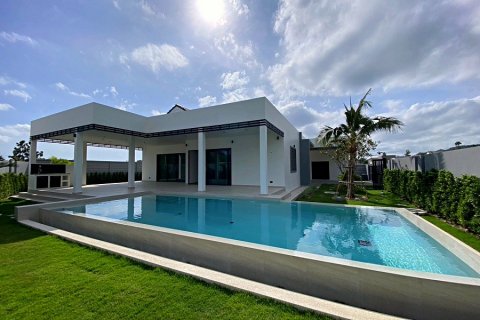 Maison à Hua Hin, Thaïlande 3 chambres № 125126 - photo 1