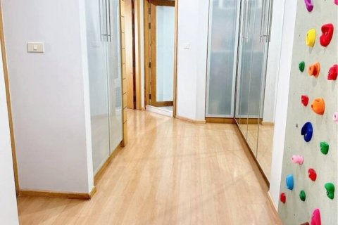 Condo à Khlong Toei, Bangkok, Thaïlande, 2 chambres  № 86824 - photo 5