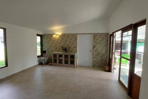 Дом в Сураттхани, Таиланд с 1 спальней № 115889 - фото 3