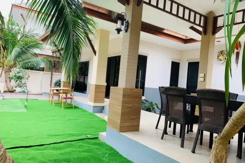 House in Pattaya, Thailand 3 bedrooms № 85099 - photo 6