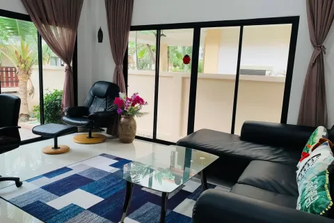 House in Pattaya, Thailand 3 bedrooms № 85099 - photo 12