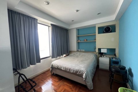 Condo in Pattaya, Thailand, 4 bedrooms № 104339 - photo 9