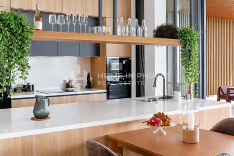 House in Chalong, Thailand 4 bedrooms № 131816 - photo 11