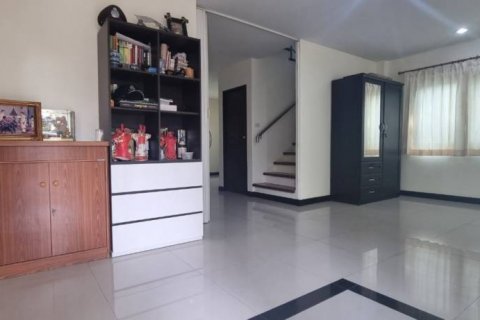House in Pattaya, Thailand 4 bedrooms № 124540 - photo 2