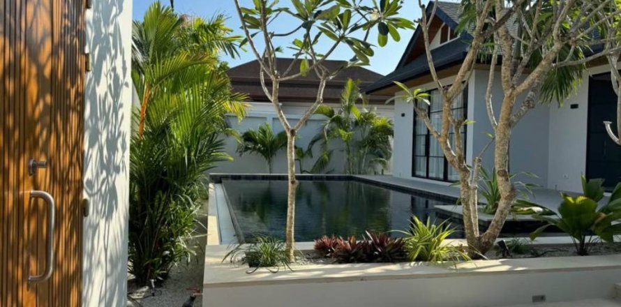 Villa in Rawai, Thailand 3 bedrooms № 119432