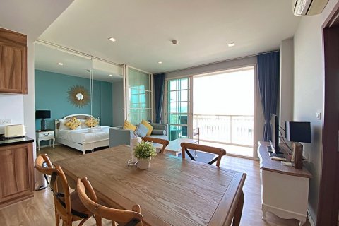 Кондоминиум с 2 спальнями в Хуа Хине, Таиланд № 125114 - фото 4