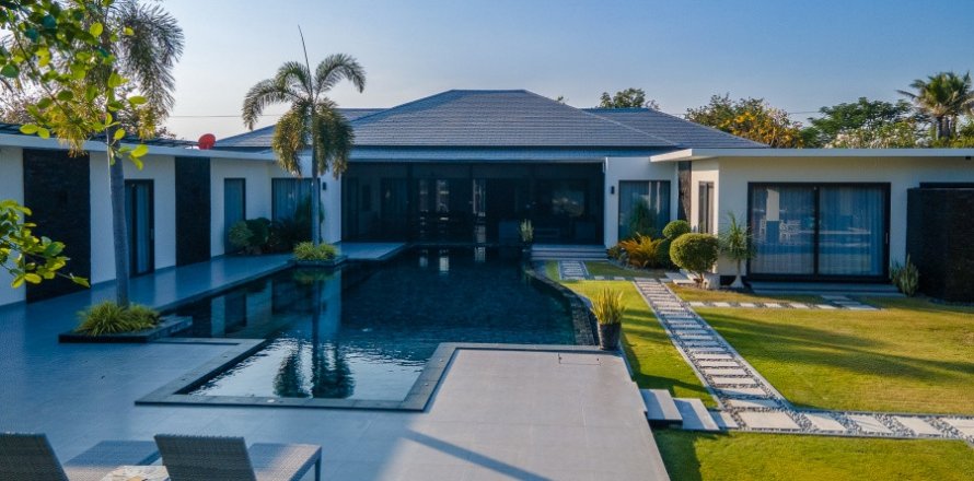 Дом в Хуа Хине, Таиланд с 6 спальнями  № 125117