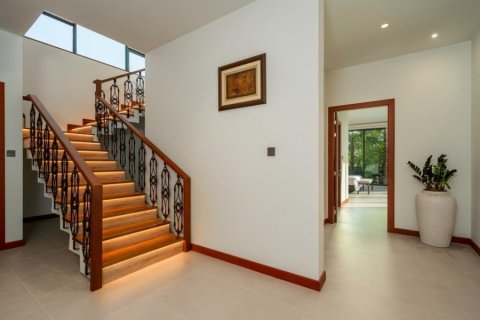 House in Hua Hin, Thailand 3 bedrooms № 125120 - photo 13