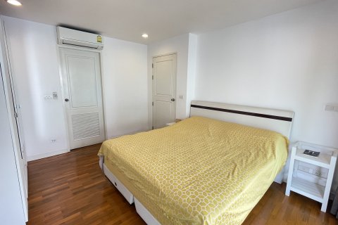 Condo in Hua Hin, Thailand, 2 bedrooms  № 125280 - photo 12