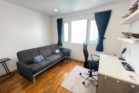 Condo in Hua Hin, Thailand, 2 bedrooms  № 125280 - photo 9