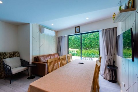 Condo à Hua Hin, Thaïlande, 2 chambres  № 100543 - photo 2