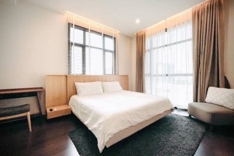 Кондоминиум с 2 спальнями в Бангкоке, Таиланд № 85921 - фото 4