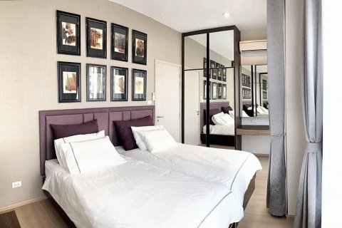 Condo à Bang Kapi, Bangkok, Thaïlande, 3 chambres  № 85920 - photo 3