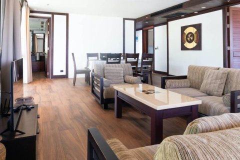 Condo in Ko Kaeo, Thailand, 2 bedrooms  № 104996 - photo 2