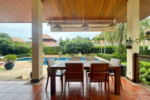 Вилла в Хуа Хине, Таиланд с 5 спальнями № 104995 - фото 10