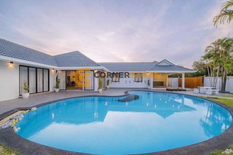 Студия в Паттайя, Таиланд № 125671 - фото 1