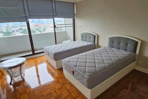 Кондоминиум с 3 спальнями в Ян Наве, Бангкок, Таиланд № 123674 - фото 19