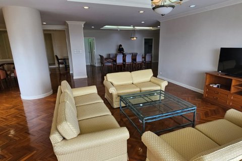 Кондоминиум с 3 спальнями в Ян Наве, Бангкок, Таиланд № 123674 - фото 3