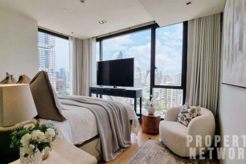 Condo in Khlong Toei, Bangkok, Thailand, 2 bedrooms  № 123673 - photo 3