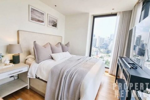 Condo in Khlong Toei, Bangkok, Thailand, 2 bedrooms  № 123673 - photo 2