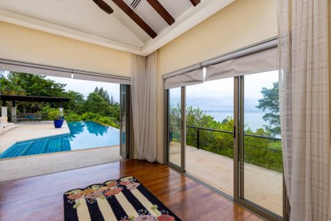 Вилла в Паклоке, Таиланд с 5 спальнями  № 116008 - фото 4