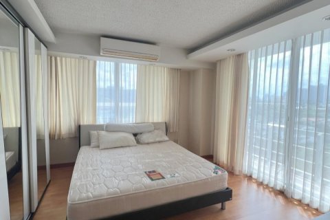 Кондоминиум с 2 спальнями в Бангкоке, Таиланд № 142998 - фото 5