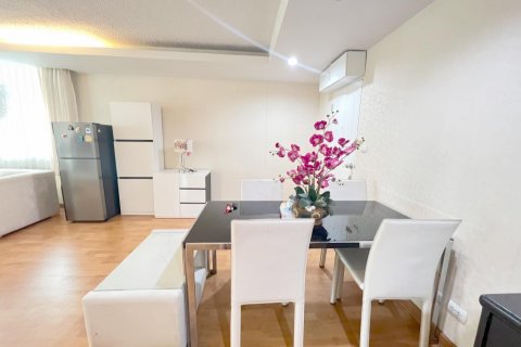 Кондоминиум с 2 спальнями в Бангкоке, Таиланд № 142998 - фото 4