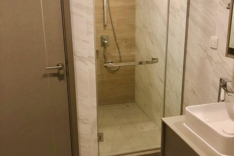 Кондоминиум с 1 спальней в Бангкоке, Таиланд № 142997 - фото 6