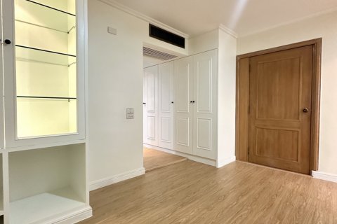 Кондоминиум с 2 спальнями в Бангкоке, Таиланд № 143001 - фото 2