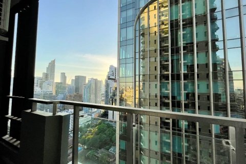 Condo à Bangkok, Thaïlande, 2 chambres  № 143539 - photo 10