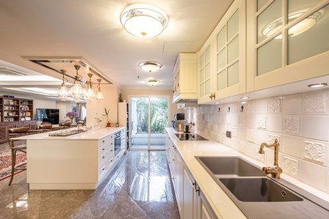 Кондоминиум с 3 спальнями в Бангкоке, Таиланд № 143538 - фото 2