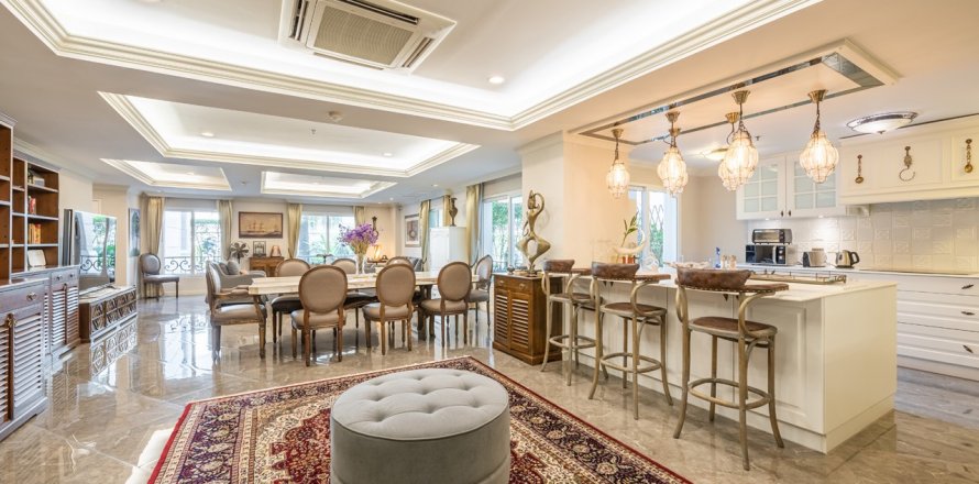 Кондоминиум с 3 спальнями в Бангкоке, Таиланд № 143538