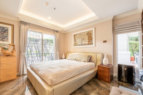 Кондоминиум с 3 спальнями в Бангкоке, Таиланд № 143538 - фото 7