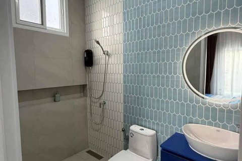 Villa in Bang Lamung, Thailand 5 bedrooms № 132491 - photo 10