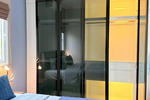 Villa in Bang Lamung, Thailand 5 bedrooms № 132491 - photo 5