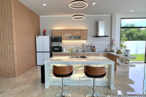 Дом в Паттайе, Таиланд с 3 спальнями № 124195 - фото 13