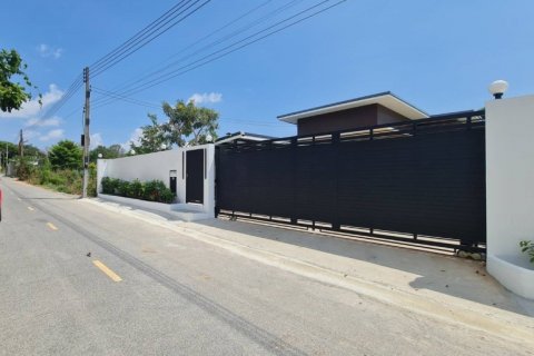 Дом в Паттайе, Таиланд с 3 спальнями № 124195 - фото 30