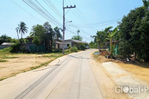 Земельный участок в Паттайе, Таиланд  № 124193 - фото 8