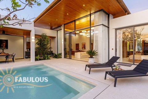 Вилла в Пхукете, Таиланд с 4 спальнями № 82234 - фото 1