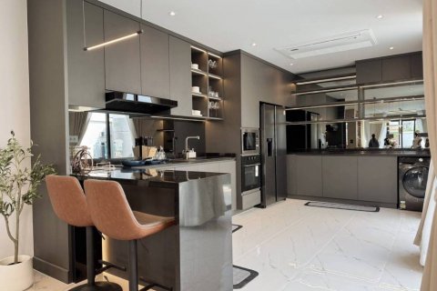 Villa à Pattaya, Thaïlande 4 chambres № 124509 - photo 1