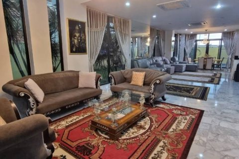 Villa à Bang Lamung, Thaïlande 5 chambres № 124679 - photo 2