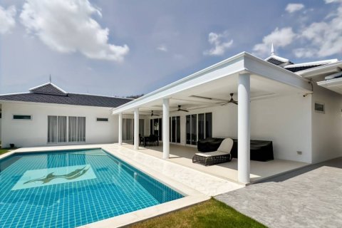 Вилла в Хуа Хине, Таиланд с 4 спальнями  № 124678 - фото 7